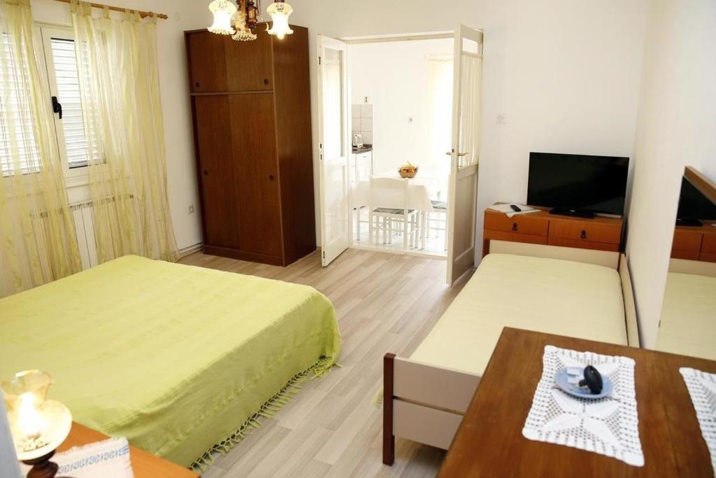 Apartment Plava Plaza 沃迪切 外观 照片
